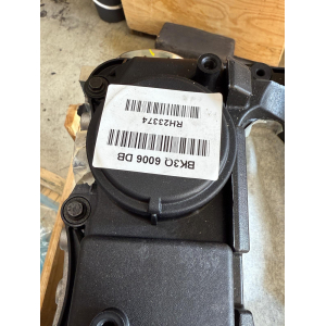 Original LAND ROVER DEFENDER 2,2TDCI Euro5 4x4 Motor 2323599 / 1850921 Neu ohne Pfand