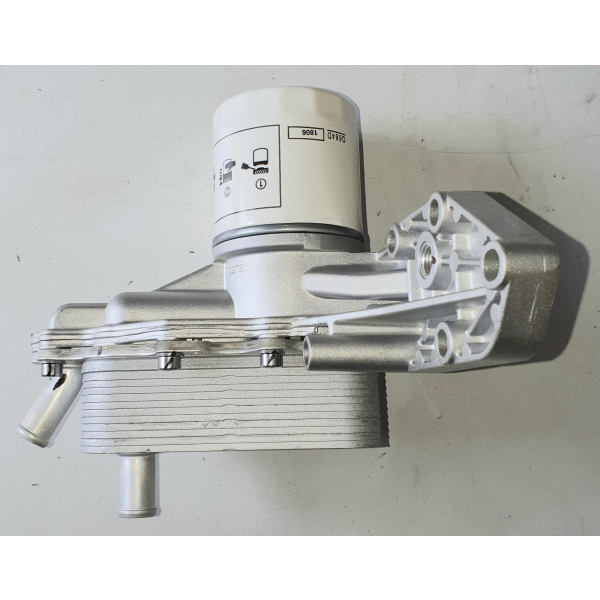 NEU Original Ford Transit Ölkühler Heckantrieb 2070846