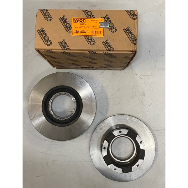 1x Set Ford Transit / Tourneo Custom Bremsscheiben Hinten 2013002 NEU